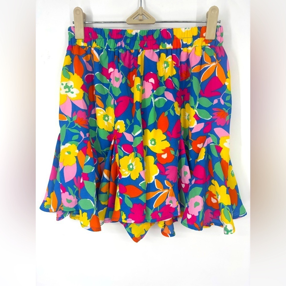 NWOT Aqua Colorful Ruffle Floral‎ Skort Yellow Blue Pink Small
